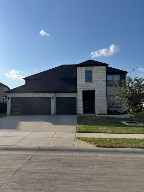 197 Western Way, Waxahachie, TX, 75165-2065 | Card Image