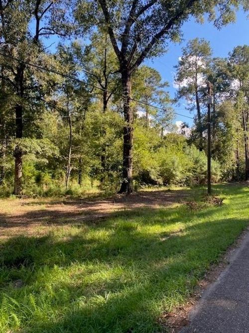 56 Park Ln, Folsom, LA, 70437-7720 | Card Image