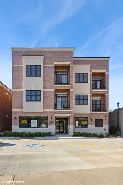 303-514 Hillgrove Ave, Western Springs, IL, 60558-1442 | Card Image