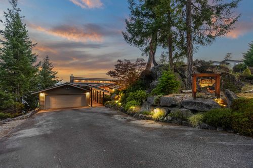 4266 Orca Rd, Garden Bay, BC, V0N1S1 | Card Image