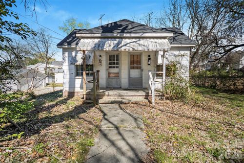 120 W Steele St, Salisbury, NC, 28144-3628 | Card Image