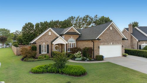 116 Glenaire Dr, Greer, SC, 29650-5114 | Card Image