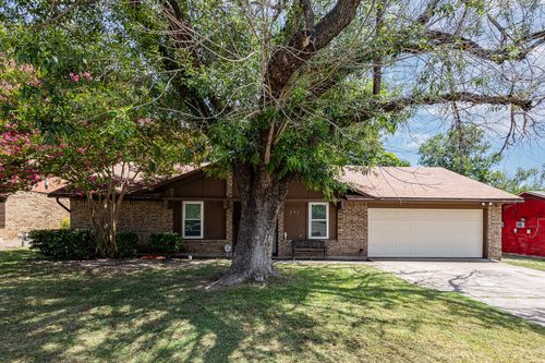 271 Merribrook Trl, Duncanville, TX, 75116-4614 | Card Image