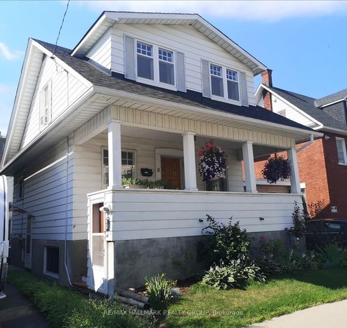 b-8 Carlotta Avenue, Vanier and Kingsview Park, ON, K1L6S6 | Card Image