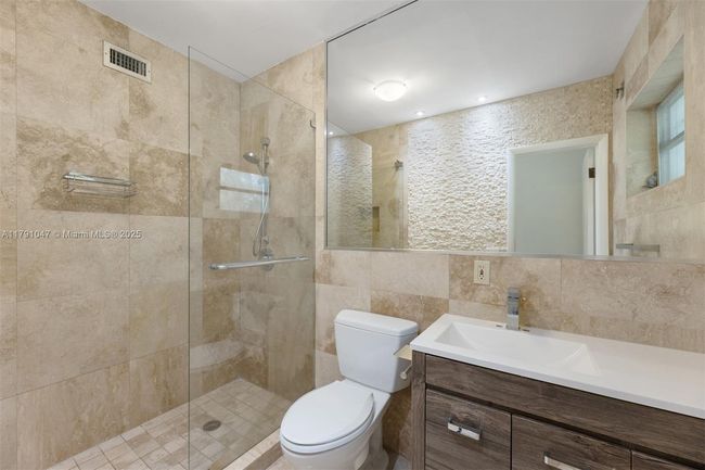 7920 Sw 132 Nd St, House other with 3 bedrooms, 2 bathrooms and null parking in Pinecrest FL | Image 10