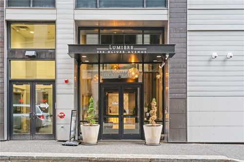 1303-350 Oliver Ave, Pittsburgh, PA, 15222-2459 | Card Image