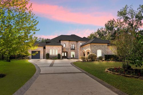 27507 Hunter Creek Ct, Spring, TX, 77386-4147 | Card Image
