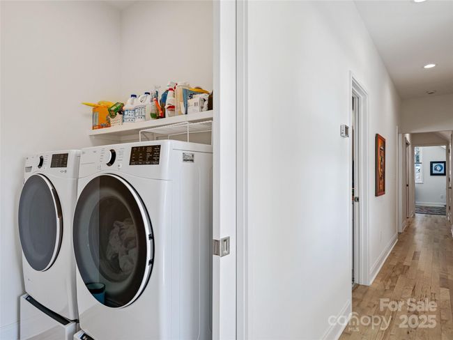 60 Skyvue Ct, Townhouse with 2 bedrooms, 3 bathrooms and null parking in Saluda NC | Image 34