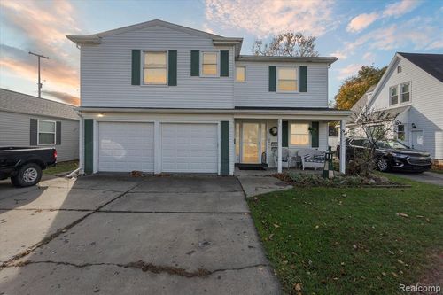 2108 Hills Street, Flint, MI, 48503 | Card Image