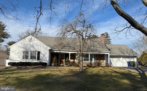 38 Tidewater Ln, Willingboro, NJ, 08046-3840 | Card Image