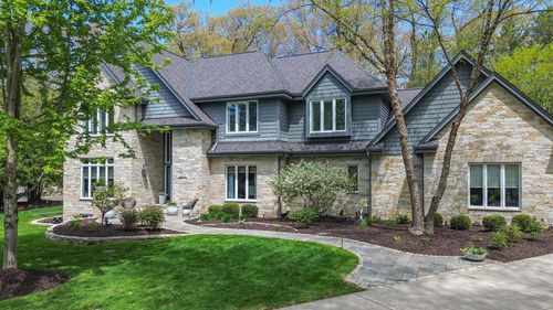 19630 Independence Court, BROOKFIELD, WI, 53045 | Card Image