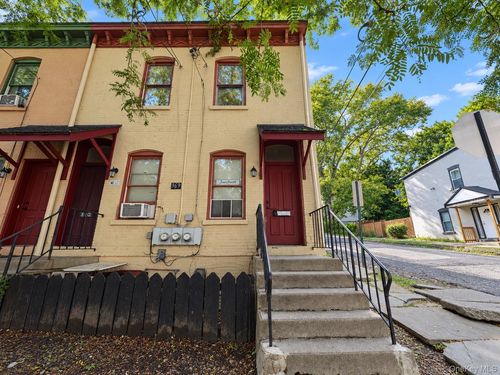 369 Liberty St, Newburgh, NY, 12550-3508 | Card Image