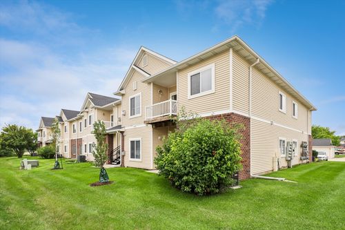 i16-1210 Ne 6th Ln, Ankeny, IA, 50021-6772 | Card Image
