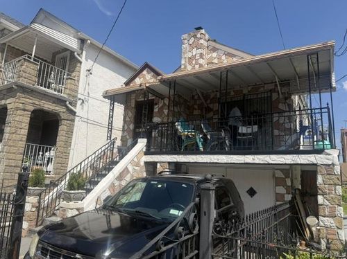 4428 Wilder Avenue, New York, NY, 10466 | Card Image