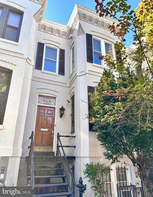 434 6th St Ne, WASHINGTON, DC, 20002-5204 | Card Image