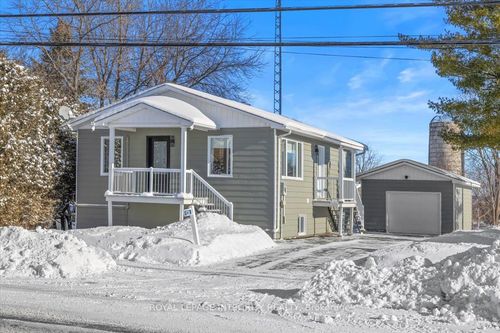 1735 Landry Rd, Clarence Creek, ON, K0A1N0 | Card Image