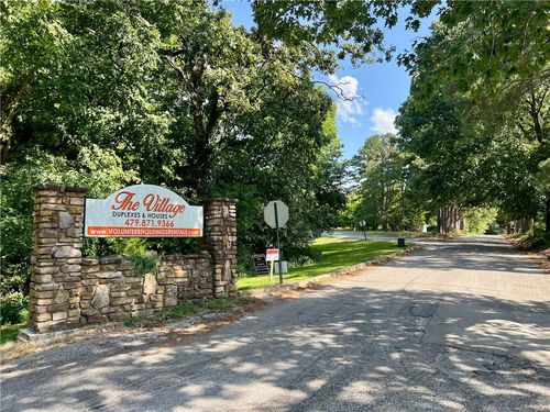 17881 Village Rd, Springdale, AR, 72764-9218 | Card Image