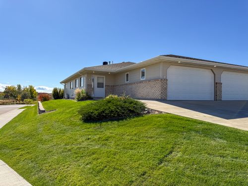 4614 12th Ave S, Great Falls, MT, 59405-8045 | Card Image