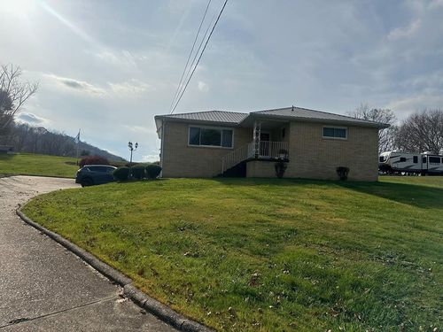  Taylor Dr, New Martinsville, WV, 26155-8480 | Card Image