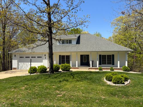 718 Marina Village Dr, Grand Rivers, KY, 42045-9010 | Card Image