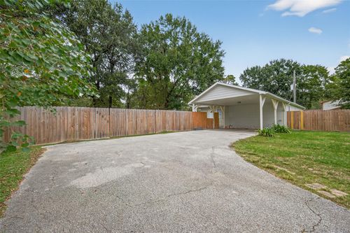 27812 Red Fox Rd, Tomball, TX, 77377-6268 | Card Image