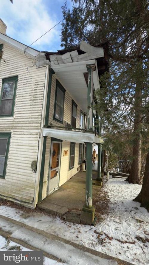 54 Coal St, JIM THORPE, PA, 18229-1014 | Card Image