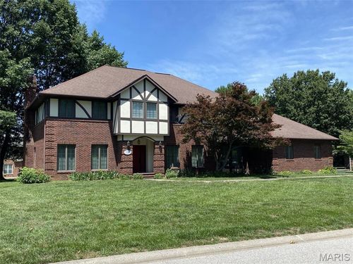 116 Red Fox Rd, Belleville, IL, 62223-2241 | Card Image