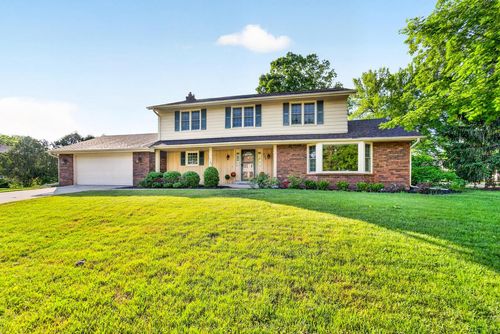 3109 W Fleur De Lis Drive, Mequon, WI, 53092 | Card Image