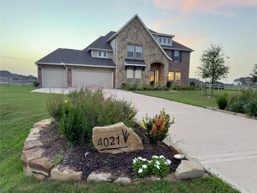 4021 Edgewater Terrace Ln, Waller, TX, 77484-2265 | Card Image