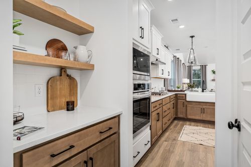 3027 Ledger Road, Smyrna, TN, 37167 | Card Image