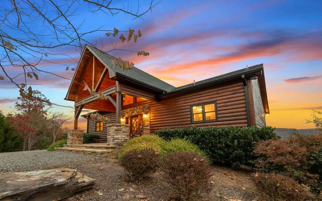 9 Kensington Dr, Home with 3 bedrooms, 3 bathrooms and null parking in Mineral Bluff GA | Image 47