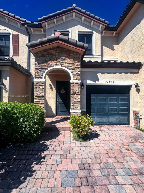 11958-11958 Sw 151st Ave, Miami, FL, 33196-2598 | Card Image