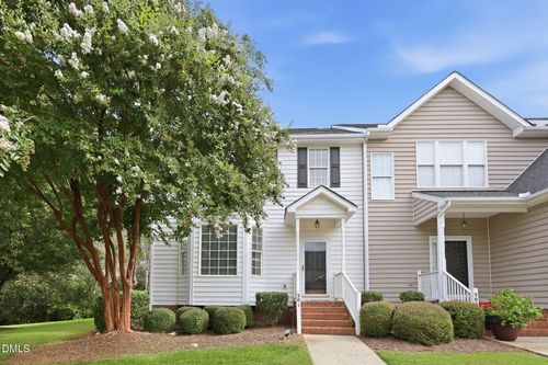 501 Nottinghill Walk, Apex, NC, 27502-4380 | Card Image