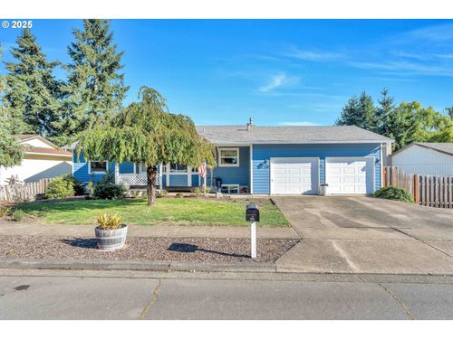 128 N 31st Ave, Cornelius, OR, 97113-8111 | Card Image