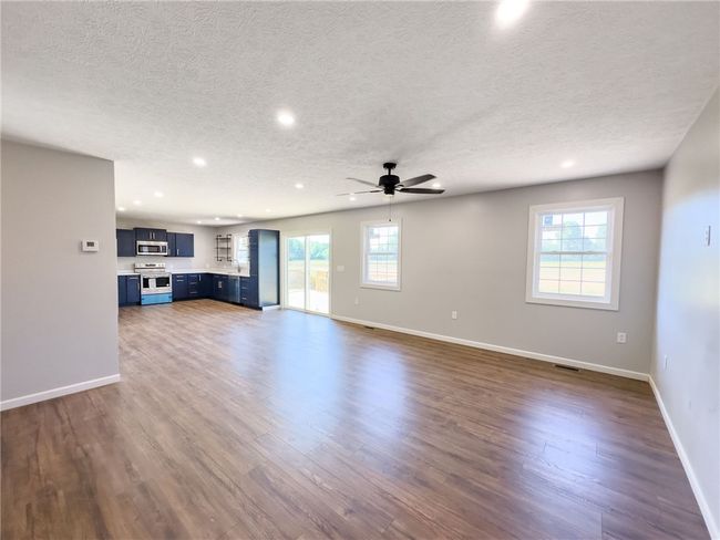 10 Stephen Street, House other with 3 bedrooms, 2 bathrooms and null parking in Marshall IL | Image 13