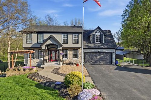 605 Sunshine Dr, Richmond, MO, 64085-2608 | Card Image