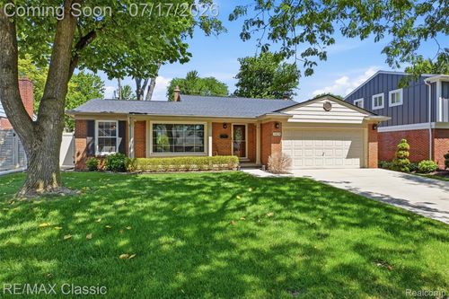 1628 Lexington St, Plymouth, MI, 48170-1053 | Card Image