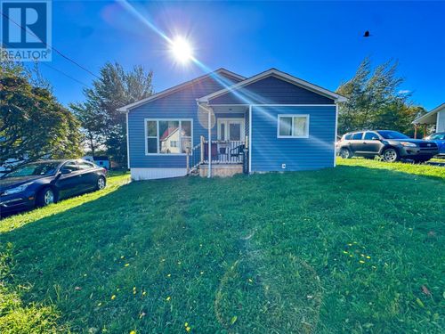3 Russhann Street, Lewisporte, NL, A0G3A0 | Card Image