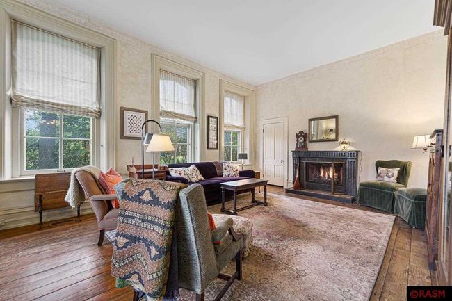 104 N 8 Th St, House other with 4 bedrooms, 5 bathrooms and null parking in Henderson MN | Image 15