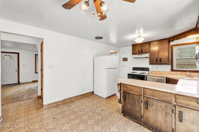1597 Westfield Avenue, House other with 2 bedrooms, 1 bathrooms and null parking in GREEN BAY WI | Image 8