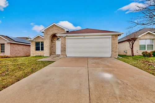 6721 Waterlilly Dr, Arlington, TX, 76002-3598 | Card Image