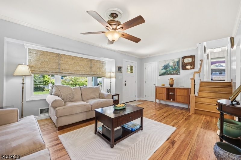 Residential in South River Boro 5