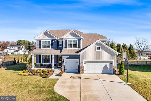 822 Redwood Dr, Westminster, MD, 21157-6987 | Card Image