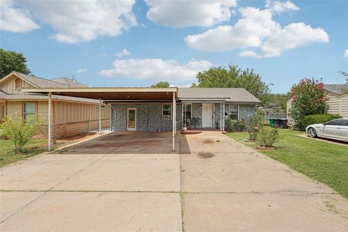 329 Se 58th St, Oklahoma City, OK, 73129-3823 | Card Image