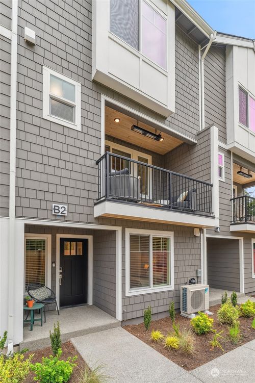 h6-13730 Manor Way, Lynnwood, WA, 98087 | Card Image