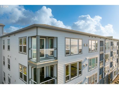 unit-45-300 N Pacific St, Rockaway Beach, OR, 97136-4008 | Card Image