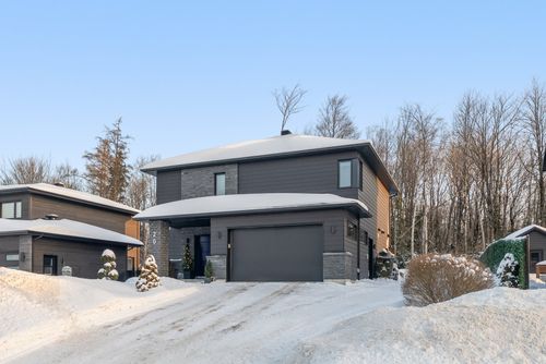 20 Av De Charleville, Boischatel, QC, G0A1H0 | Card Image