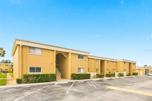 b202-1000 Lake Of The Woods Blvd, FERN PARK, FL, 32730-2995 | Card Image