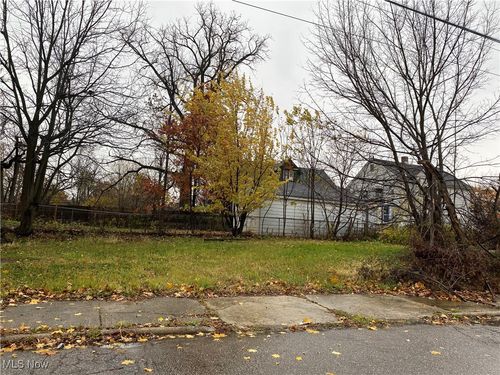 12625 Luke Ave, Cleveland, OH, 44120 | Card Image