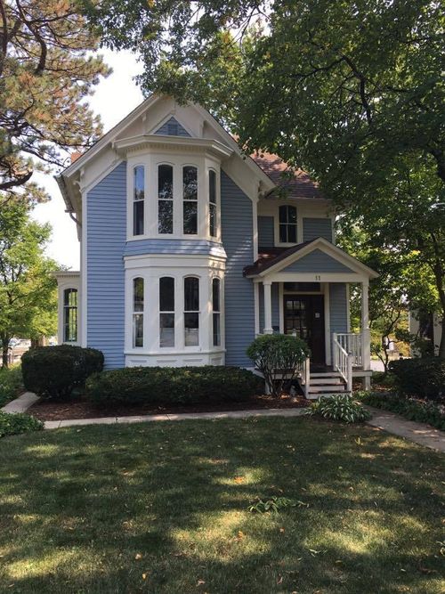 201-11 Grant St, Hinsdale, IL, 60521-3367 | Card Image